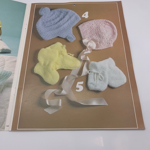 Vtg. Hand Knit Designes FAIRY TALE BABY BOOK by Susan Bates for Babies Up to 3 - Picture 3 of 12